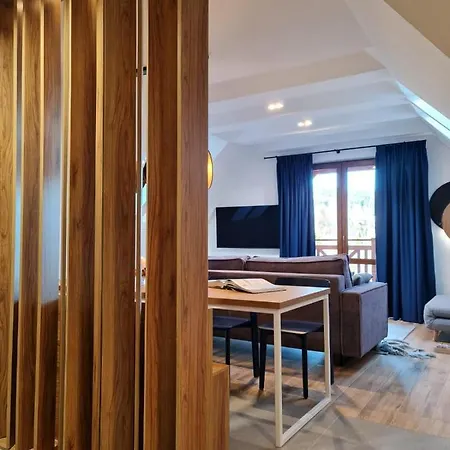 Szklarka Apartment *